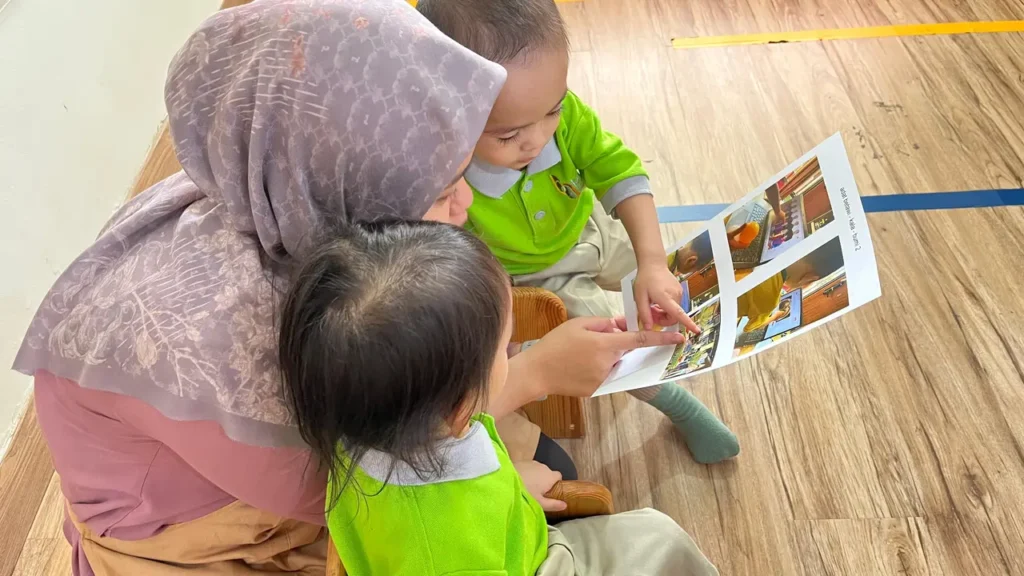 Membaca Buku